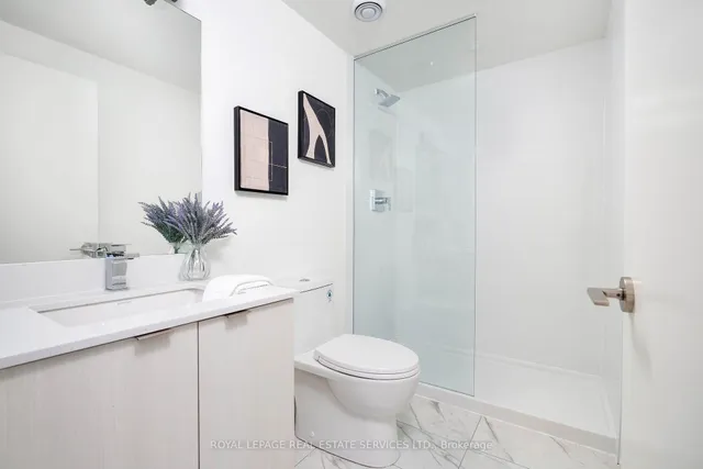 Additional image 13 of 859 The Queensway N/A Unit 603