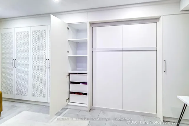 Additional image 16 of 21 HILLCREST Ave Unit 404