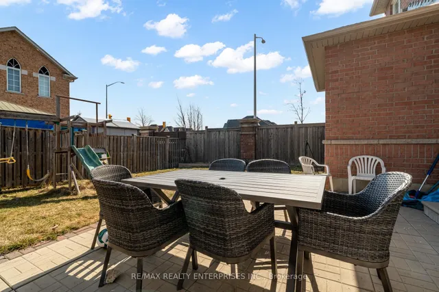 Additional image 37 of 148 Bayhampton Dr