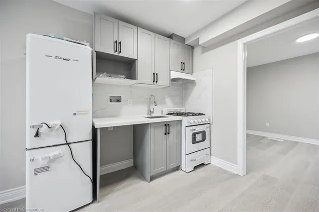 Additional image 15 of 137 West Ave