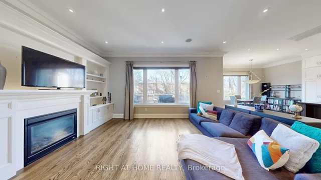 Additional image 6 of 84 Roberta Dr