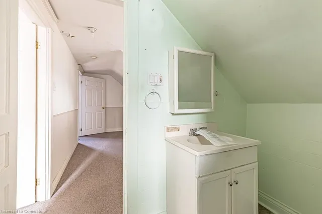 Additional image 20 of 52 Stapleton Ave