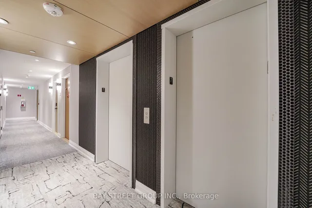 Additional image 8 of 2369 Danforth Ave Unit 711