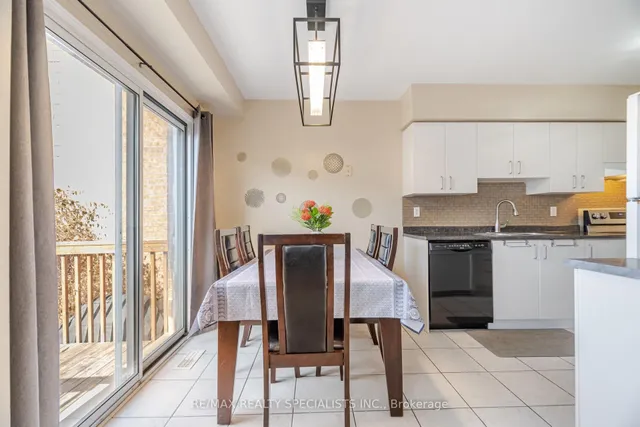 Additional image 8 of 6072 Windfleet Cres