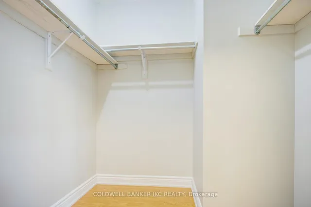 Additional image 26 of 25 Hollowgrove Blvd