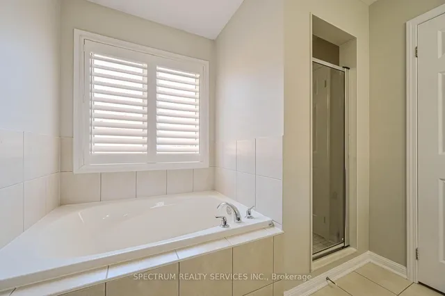 Additional image 27 of 901 Farmstead Dr