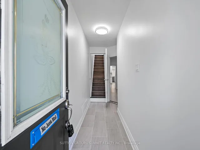 Additional image 3 of 1456 Dufferin St