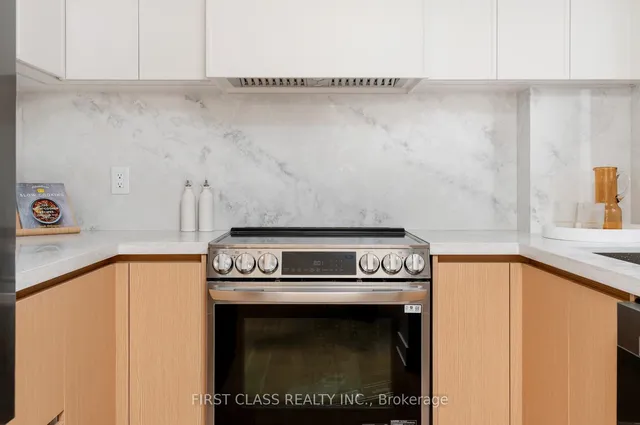 Additional image 22 of 1240 Marlborough Crt Unit 808