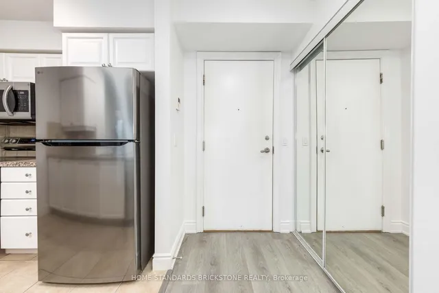 Additional image 3 of 15 Greenview Ave Unit 1504