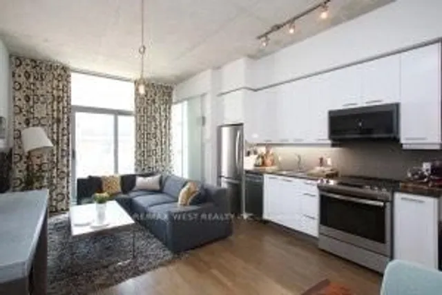 Additional image 9 of 2 Gladstone Ave Unit 403