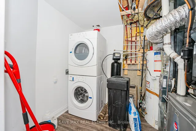 Additional image 36 of 27 Messina Ave