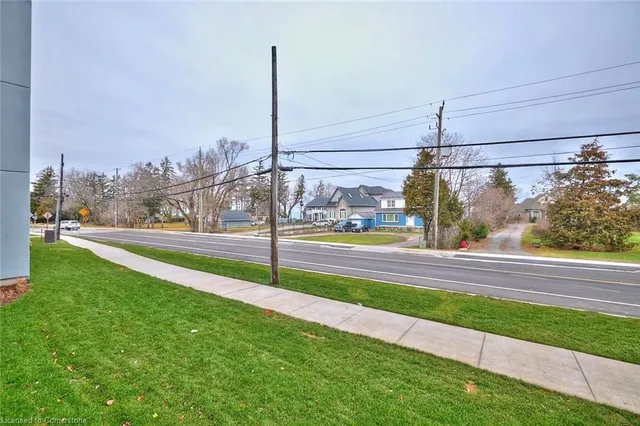 Additional image 38 of 600 North Service Rd Unit 108