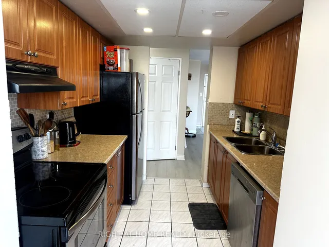 Additional image 13 of 5 Rowntree Rd Unit 404