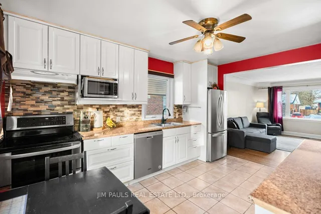 Additional image 14 of 130 West 23rd St