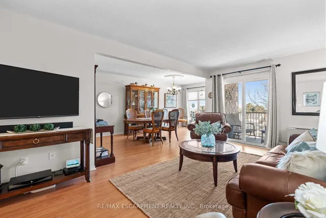 Additional image 13 of 3050 Pinemeadow Dr Unit 40