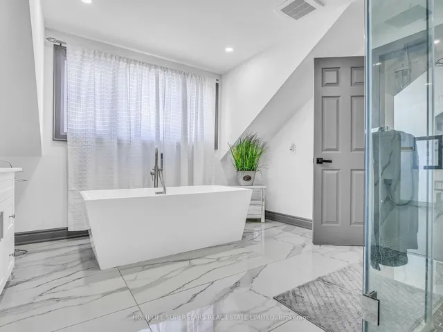 Additional image 29 of 14 Bowman Ave