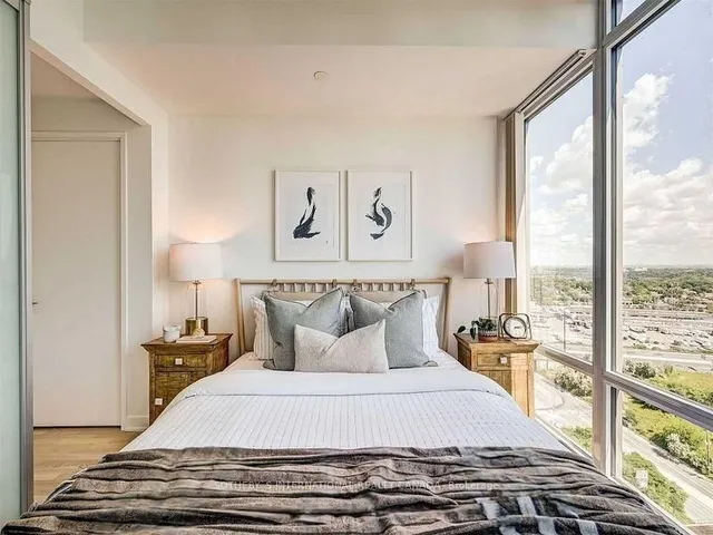 Additional image 13 of 88 Park Lawn Rd Unit 2710