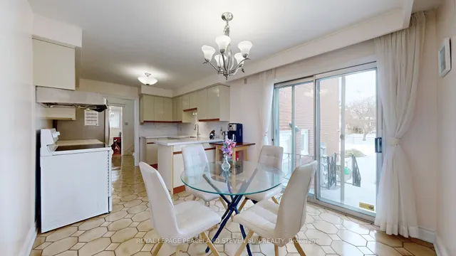 Additional image 12 of 56 Bickerton Cres