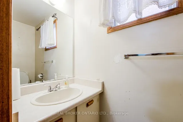 Additional image 15 of 4600 Full Moon Circ