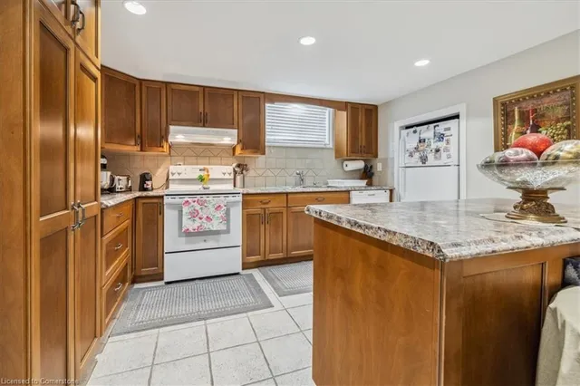 Additional image 32 of 40 Purnell Dr