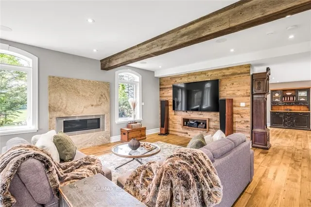 Additional image 9 of 1399 Safari Rd