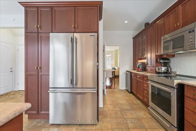 Additional image 17 of 2358 Norland Dr