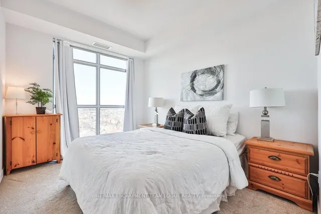 Additional image 18 of 450 Dundas St Unit 1002