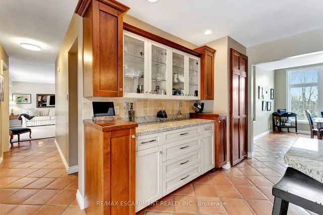 Additional image 15 of 101 Hillcrest Ave