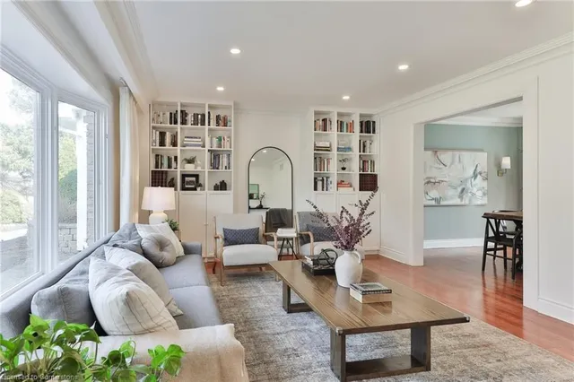 Additional image 7 of 2202 Constance Dr