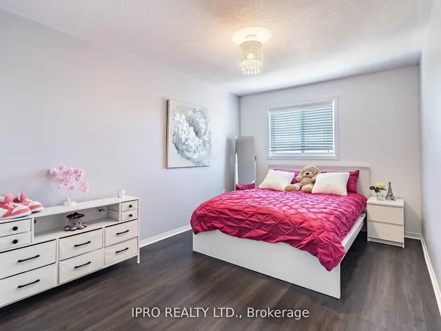 Additional image 14 of 182 Highbury Dr