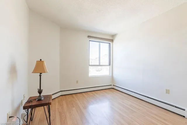 Additional image 28 of 10 John St Unit 605