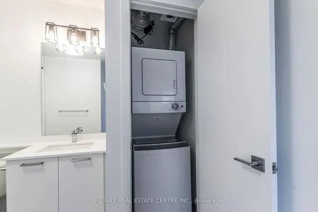 Additional image 32 of 479 Charlton Ave Unit 404