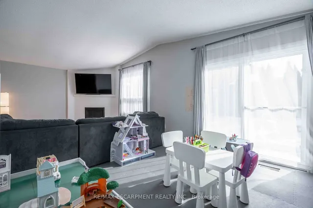 Additional image 18 of 74 Huckleberry Pl