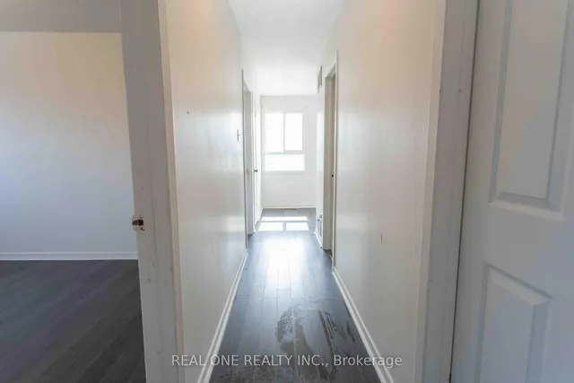 Additional image 42 of 136 Haven Hill Sq