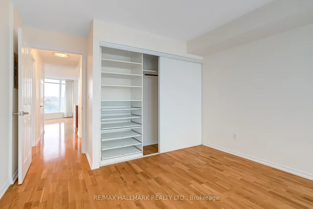 Additional image 20 of 18 Valley Woods Rd Unit 1003