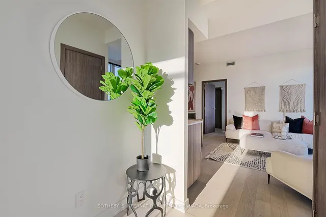 Additional image 15 of 17 Bathurst St Unit 3602