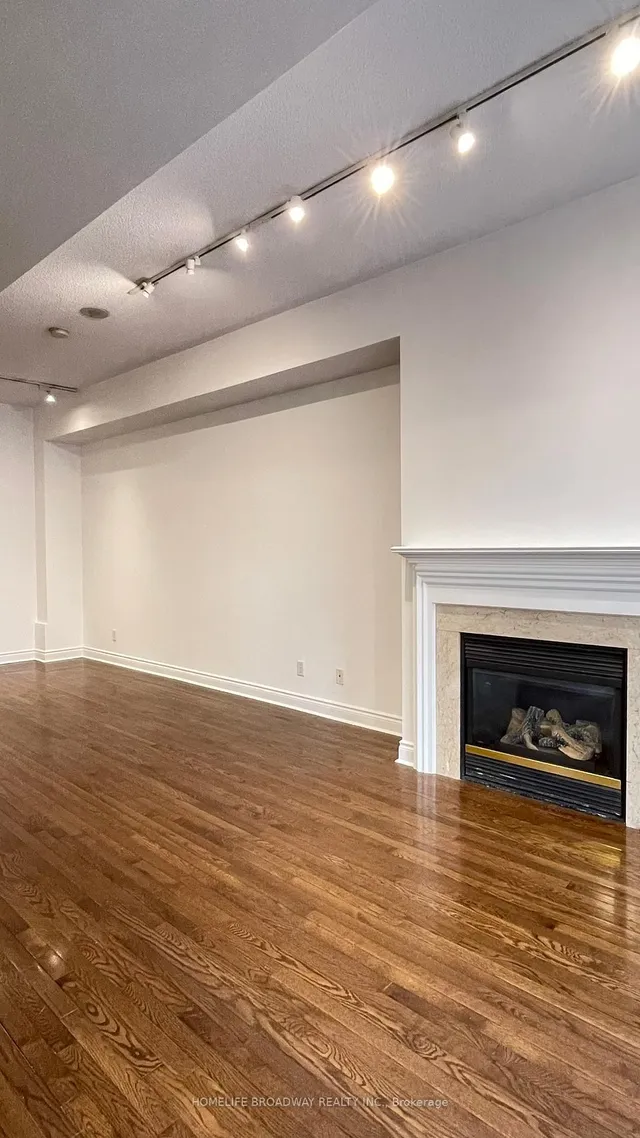 Additional image 8 of 1 Rean Dr Unit 8