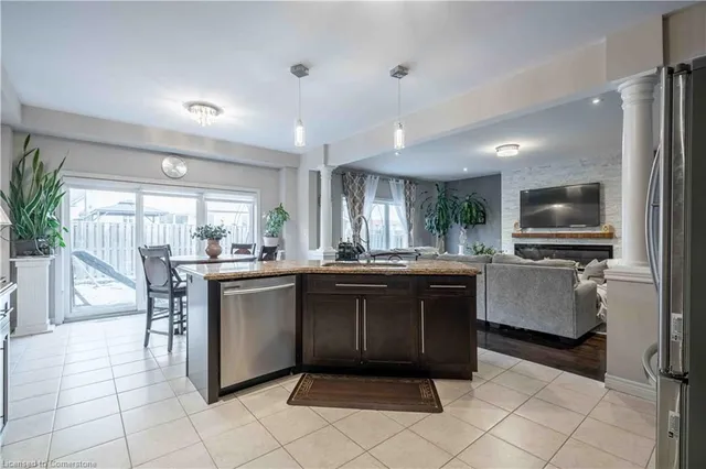 Additional image 15 of 16 Kinsman Dr