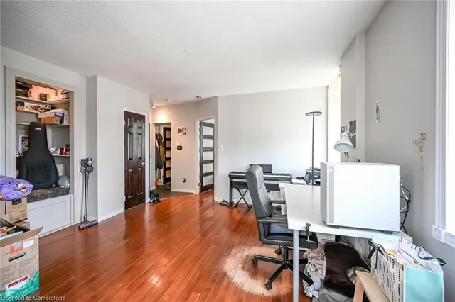 Additional image 15 of 36 James St Unit 905