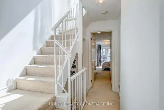 Additional image 22 of 2357 Queen St Unit 7