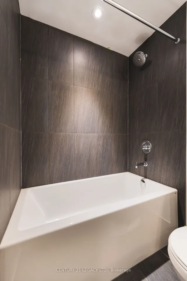 Additional image 17 of 251 Manitoba St Unit 1808