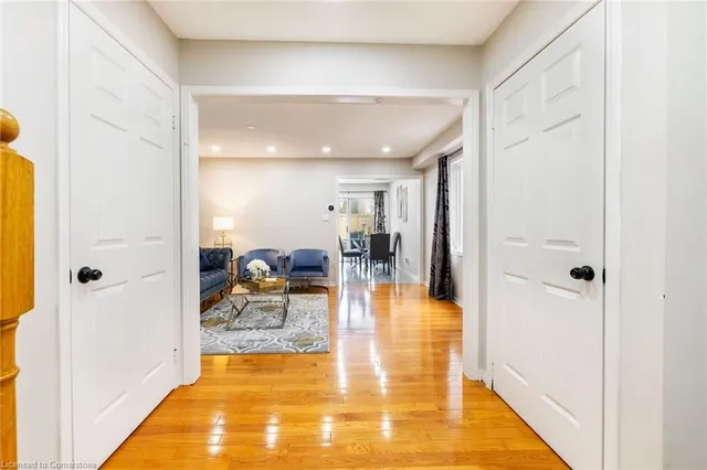 Additional image 19 of 25 Ural Cir