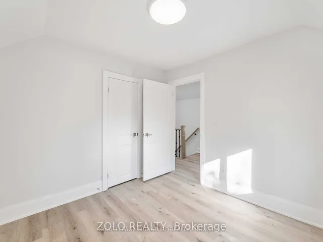 Additional image 15 of 28 Albemarle St