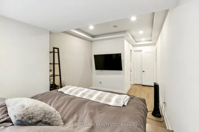 Additional image 26 of 39 Queens Quay Unit TH103