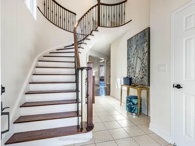 Additional image 6 of 853 Stoutt Cres