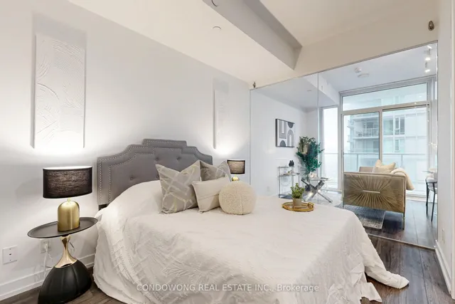 Additional image 10 of 33 Helendale Ave Unit 1702