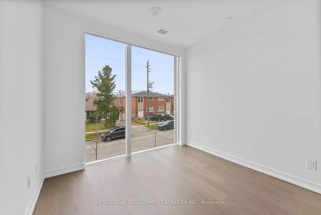 Additional image 25 of 15 Maryport Ave St Unit 105