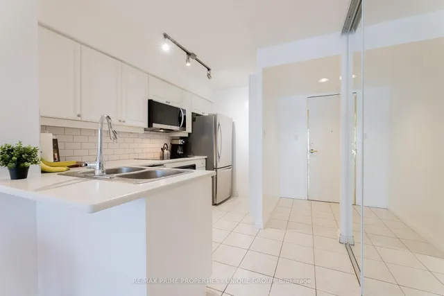 Additional image 3 of 188 Redpath Ave Unit 211