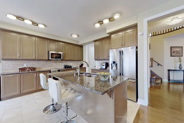 Additional image 12 of 135 Beaveridge Ave