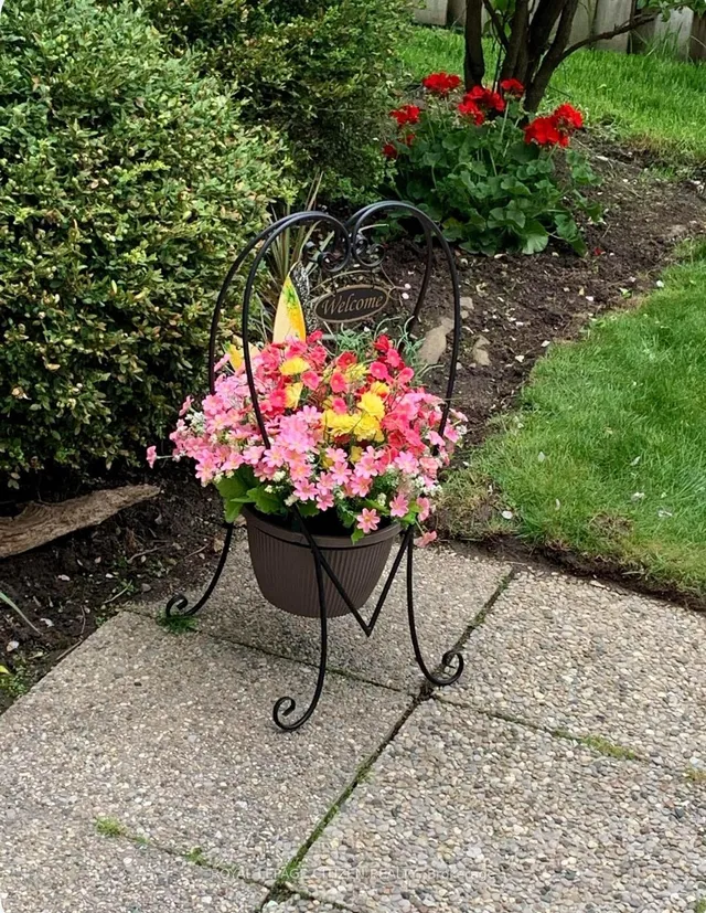 Additional image 41 of 9 Hartnell Sq